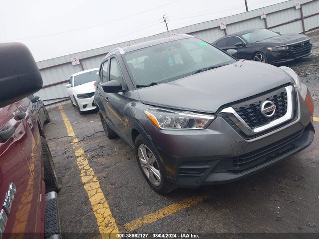 2018 3N1CP5CU1JL541800 main image