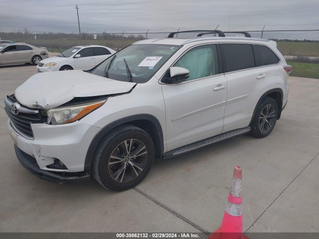 Toyota Highlander Xle V6 2016 5TDKKRFH6GS140887 Image 2