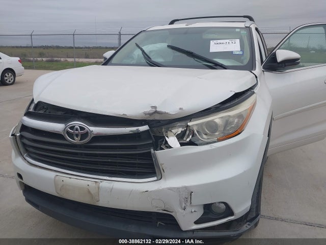 Toyota Highlander Xle V6 2016 5TDKKRFH6GS140887 Image 6