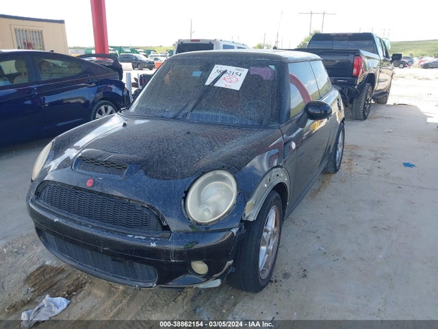 2008 MINI COOPER S WMWMF73598TV33178 Photo 1