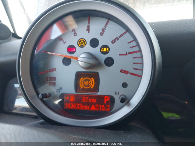 2008 MINI COOPER S WMWMF73598TV33178 Photo 6