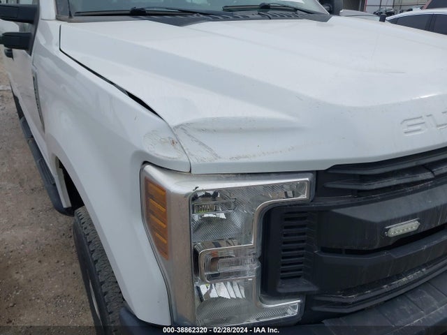 2018 FORD F250 SUPER DUTY VIN: 1FT7W2B65JEC93067