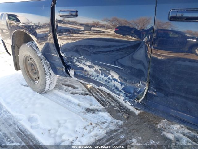 1C6RR7MT8ES444143 RAM 1500 Sport