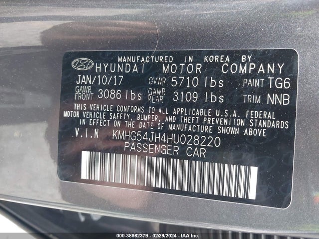 Genesis G90 5.0 Ultimate 2017 KMHG54JH4HU028220 Image 9