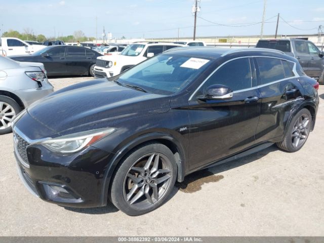SJKCH5CP1HA022930 Infiniti Qx30 Premium