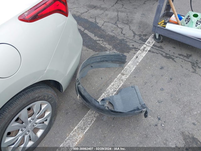 Hyundai ACCENT SE 2018 3KPC24A31JE017678 Image 11