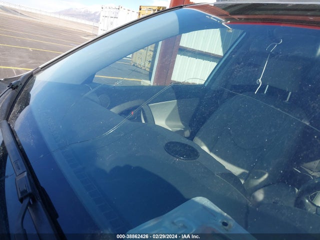 2009 TOYOTA RAV4 VIN: JTMBF35VX95007082