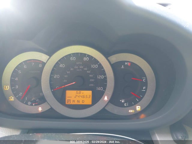 2009 TOYOTA RAV4 VIN: JTMBF35VX95007082