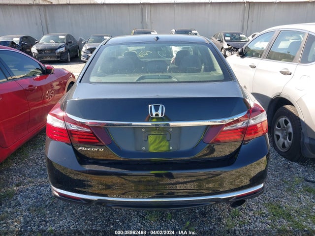 Honda ACCORD EX 2017 1HGCR2F04HA034780 Image 17