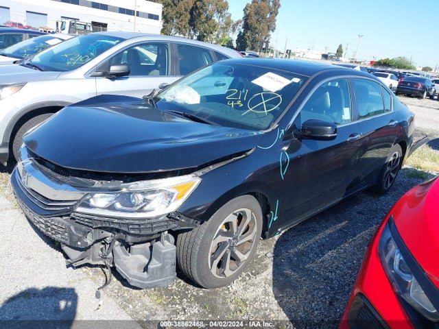 Honda ACCORD EX 2017 1HGCR2F04HA034780 Image 2