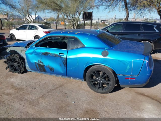2C3CDZAG7JH334688 Dodge Challenger Sxt Plus
