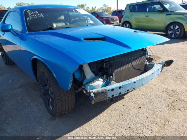 2C3CDZAG7JH334688 Dodge Challenger Sxt Plus