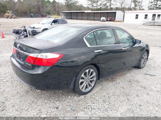 2015 HONDA ACCORD SPORT VIN: 1HGCR2E52FA111589