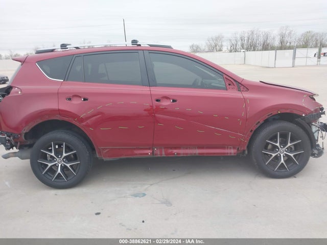 Toyota RAV4 SE 2018 JTMNFREV0JD126818 Image 14