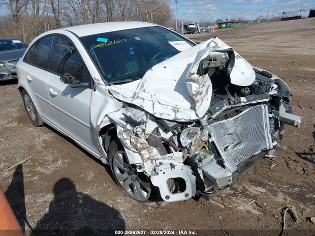2014 1G1PA5SH6E7431333 main image