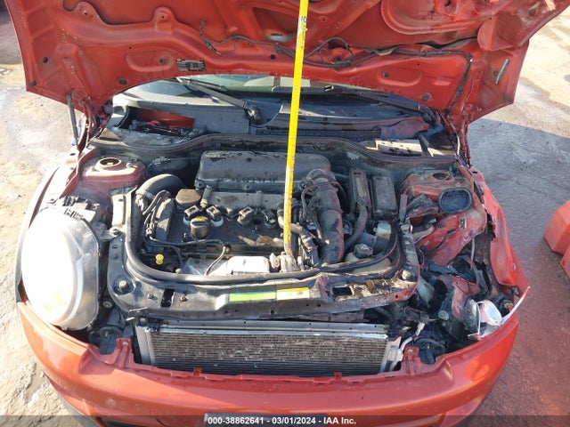 2011 MINI COOPER S WMWSV3C53BTY10255 Photo 9