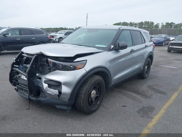 Ford Police Interceptor Utility 2022 1FM5K8AB7NGA51438 Image 2