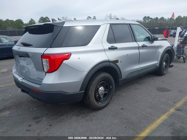 Ford Police Interceptor Utility 2022 1FM5K8AB7NGA51438 Image 4