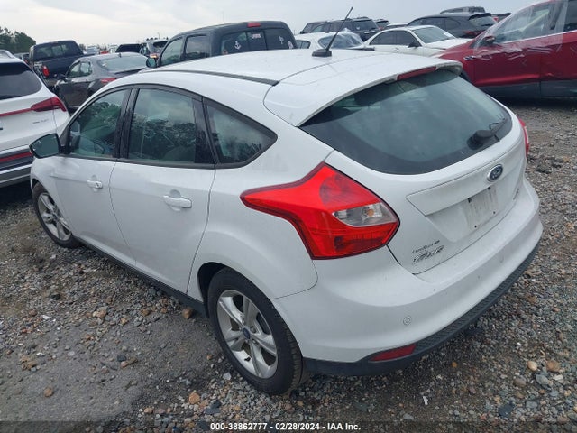 Ford FOCUS SE 2014 1FADP3K27EL367177 Image 3