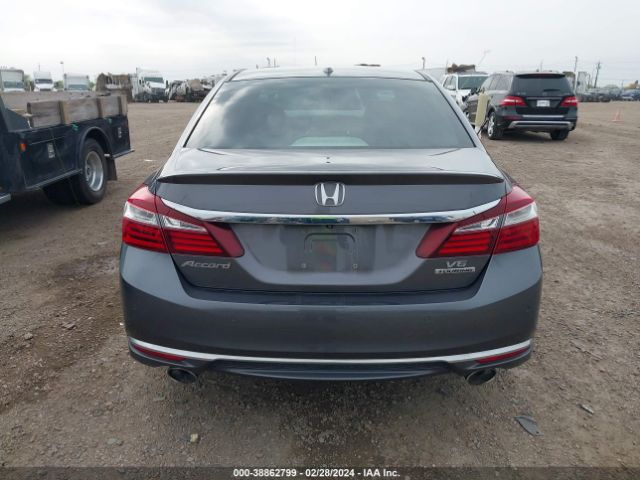 1HGCR3F98HA002578 Honda Accord Touring V6