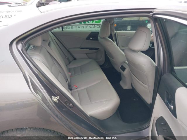 1HGCR3F98HA002578 Honda Accord Touring V6