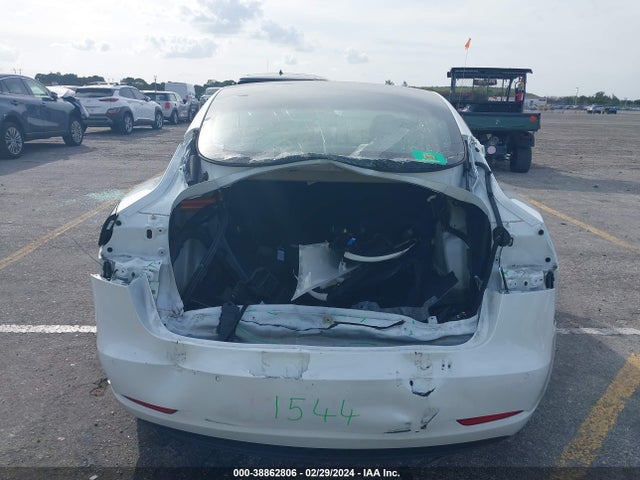 Tesla Model 3 Long Range Dual Motor All-wheel Drive 2022 5YJ3E1EB8NF234202 Image 17