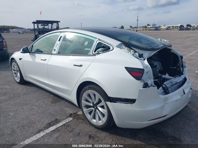 Tesla Model 3 Long Range Dual Motor All-wheel Drive 2022 5YJ3E1EB8NF234202 Image 3