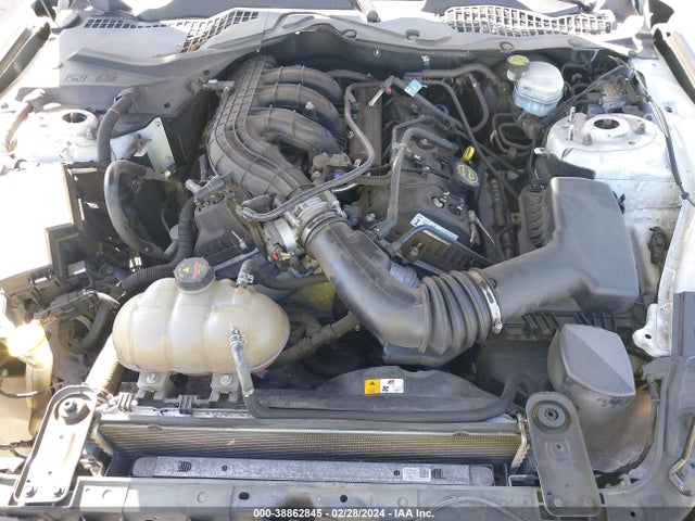 Ford Mustang V6 2017 1FA6P8AM4H5344716 Image 10