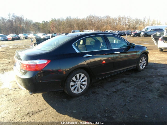 Honda Accord Touring 2014 1HGCR3F98EA000230 Image 4