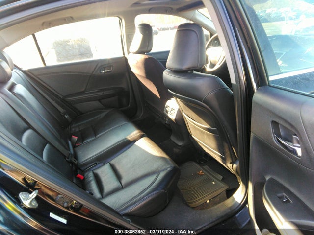 Honda Accord Touring 2014 1HGCR3F98EA000230 Image 8