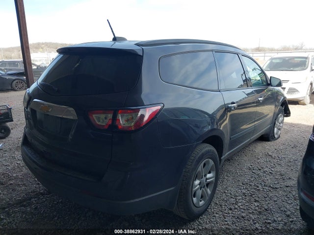 Chevrolet Traverse Ls 2017 1GNKRFED6HJ169644 Image 4