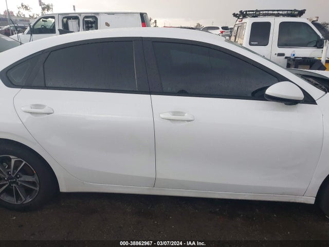 KIA Forte Lxs 2024 3KPF24AD0RE708444 Image 13