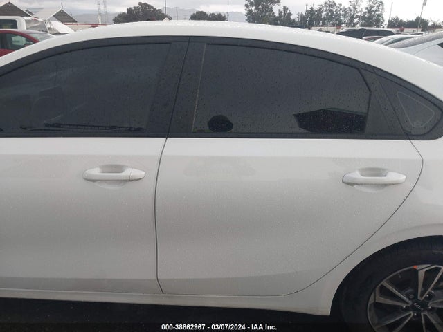 KIA Forte Lxs 2024 3KPF24AD0RE708444 Image 14