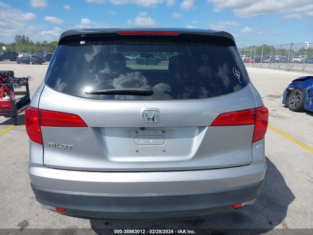 Honda PILOT LX 2017 5FNYF5H11HB010934 Image 16