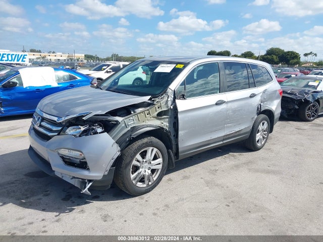 Honda PILOT LX 2017 5FNYF5H11HB010934 Image 2