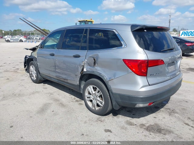 Honda PILOT LX 2017 5FNYF5H11HB010934 Image 3