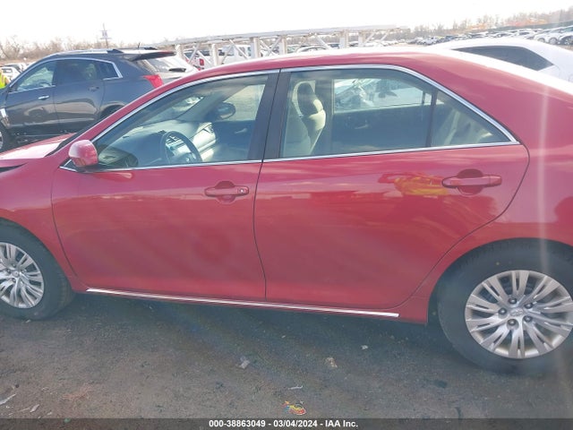 Aukcja sprzedaży 2014 Toyota Camry Le, vin: 4T1BF1FK0EU845836, numer aukcji: 38863049