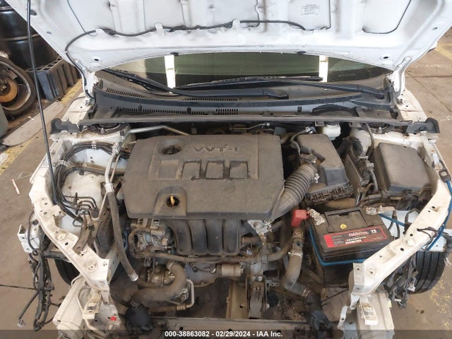 Toyota Corolla Le Plus 2015 2T1BURHE5FC285343 Image 10