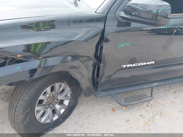 Toyota Tacoma Sr5 V6 2019 3TMAZ5CN9KM108972 Image 17