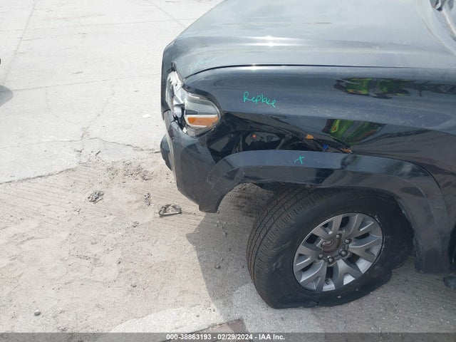 Toyota Tacoma Sr5 V6 2019 3TMAZ5CN9KM108972 Image 18