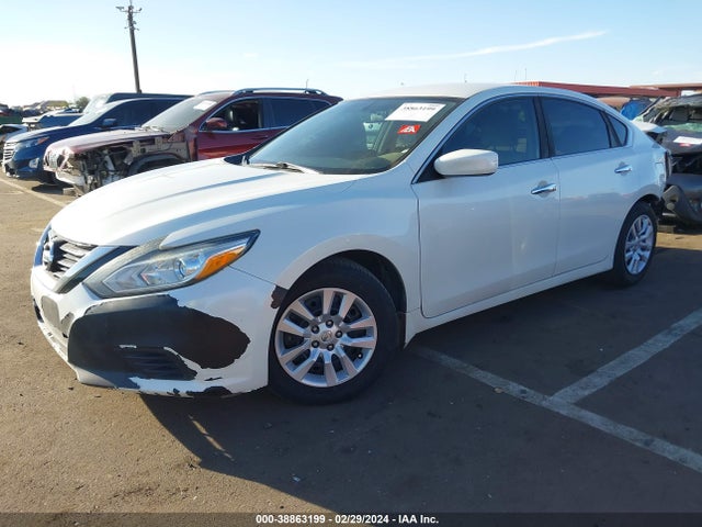 Nissan Altima 2.5 S 2016 1N4AL3AP5GN385535 Image 2