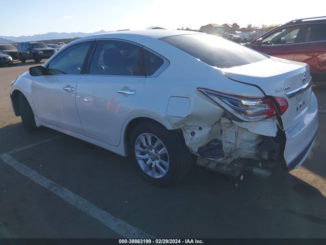 Nissan Altima 2.5 S 2016 1N4AL3AP5GN385535 Image 3