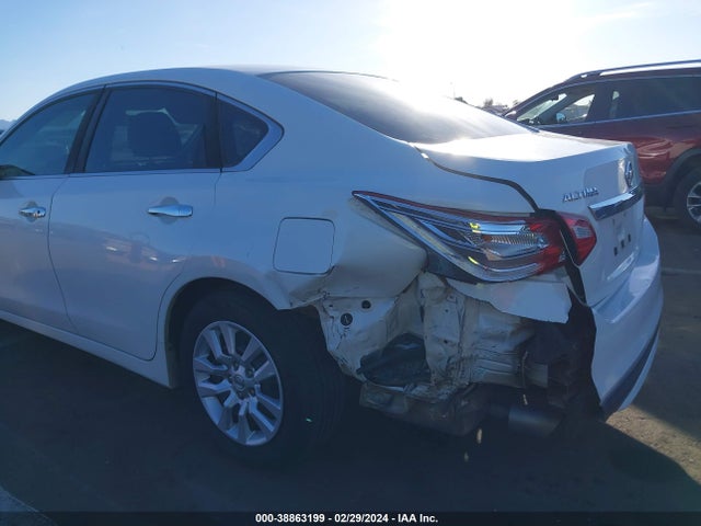 Nissan Altima 2.5 S 2016 1N4AL3AP5GN385535 Image 6