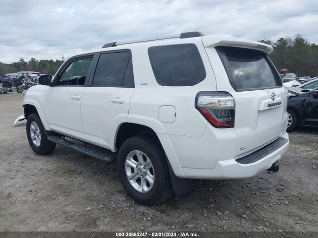 Toyota 4RUNNER SR5 2019 JTEZU5JR0K5199042 Image 3