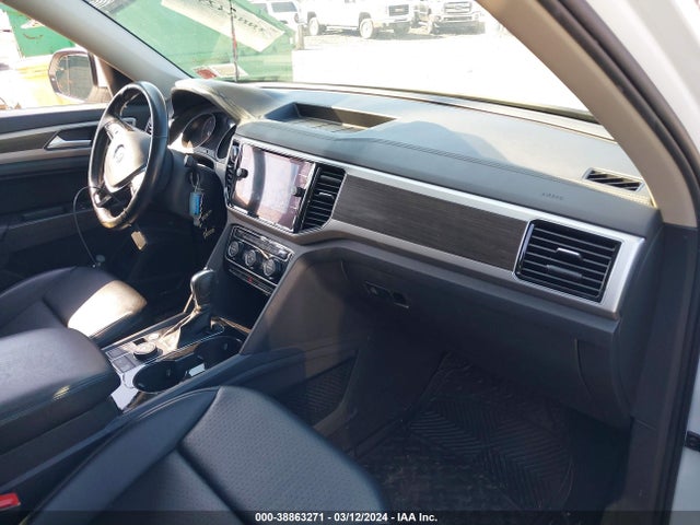1V2MR2CA2JC528032 Volkswagen Atlas 3.6l V6 Sel