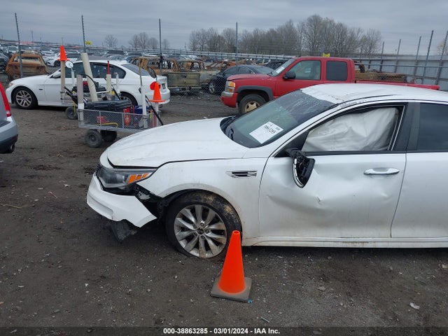 KIA Optima Lx 2017 5XXGT4L30HG167911 Image 12
