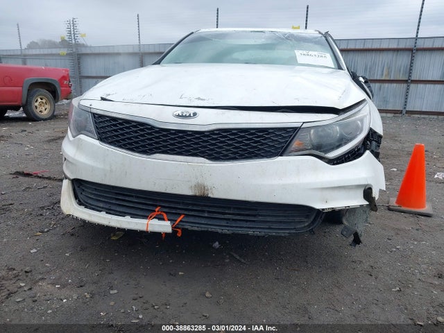 KIA Optima Lx 2017 5XXGT4L30HG167911 Image 6