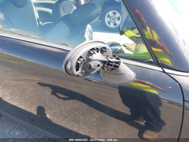 2005 MINI COOPER WMWRC33425TC59481 Photo 5