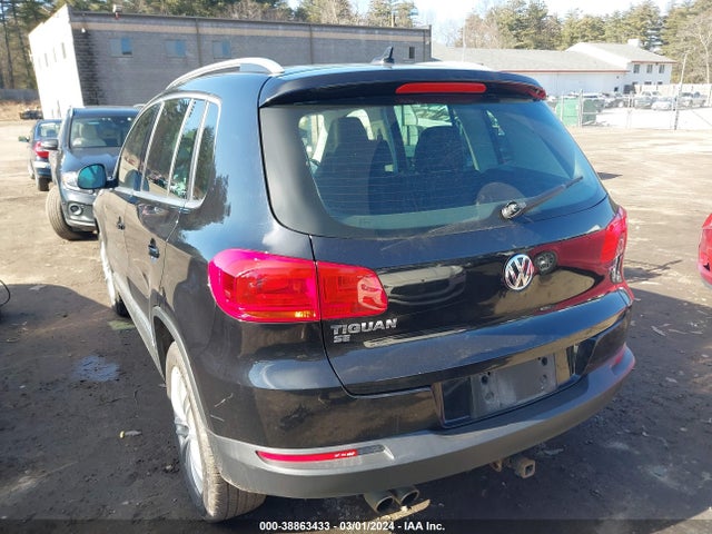 WVGAV7AX2GW515546 Volkswagen TIGUAN SE