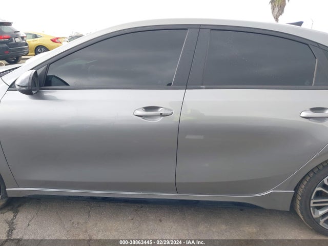 KIA Forte Gt Manual 2022 3KPF44ACXNE476706 Image 14